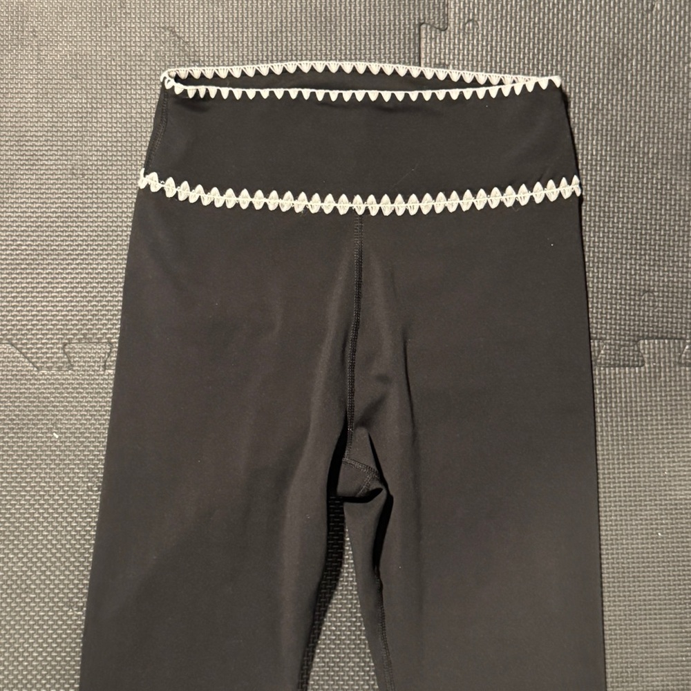 l*space heartbreaker legging - Picture 5 of 7